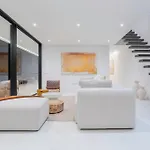 White Lava By Aura Collection 라하레스