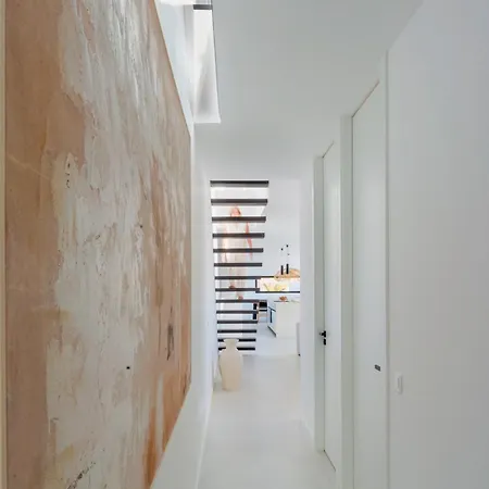 White Lava By Aura Collection * Lajares