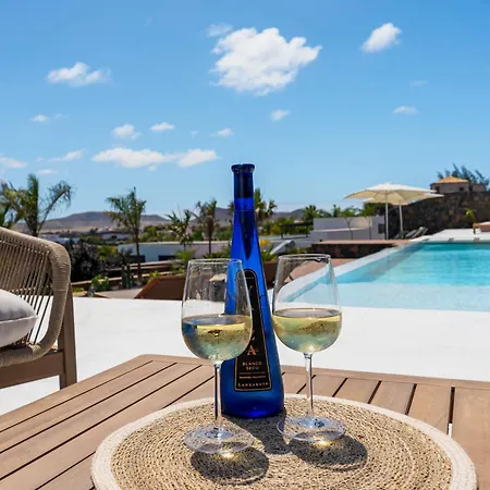 White Lava By Aura Collection Villa *