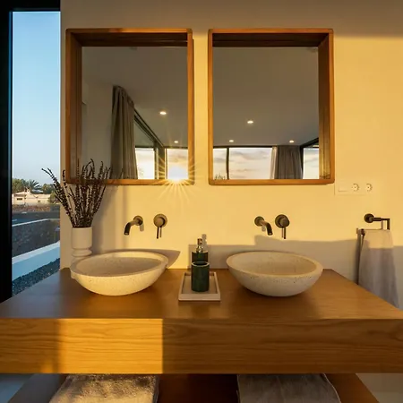 Villa White Lava By Aura Collection